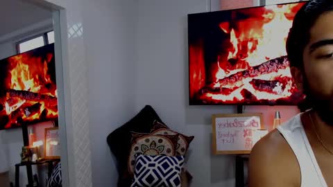 Hey im David that loves to explore and speak their fantasies. Very open talktative and nice. Feel free to chat with me online show from 12, 1, 2025