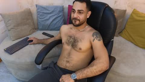 JF oliveira online show from 10, 2, 2025