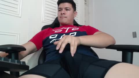 Snapshot of david_smit_ chatting on 12, 12, 2024 david smit online show from 12, 12, 2024