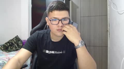 Snapshot of david_smit_ chatting on 6, 3, 2025 david smit online show from 6, 3, 2025