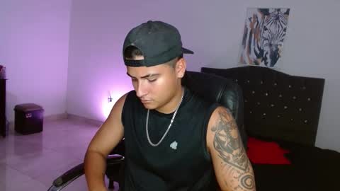 Snapshot of davidbless chatting on 14, 10, 2025 David Bless online show from 14, 10, 2025