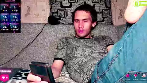 Snapshot of davidcarrollx chatting on 8, 10, 2025 DavidCarroll online show from 8, 10, 2025