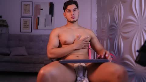 Davies brown    schedule 12pm to 5pm col time online show from 22, 4, 2026