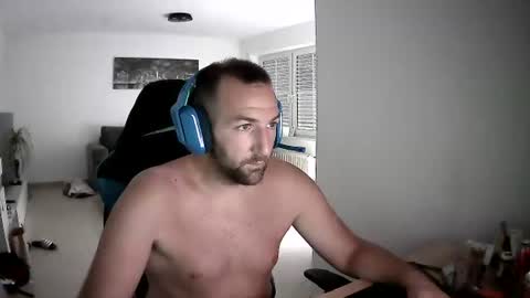 daviid420 online show from 8, 7, 2026