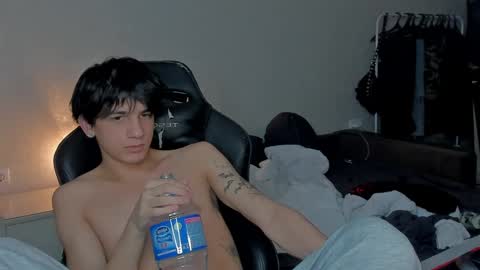 davis online show from 2, 1, 2025