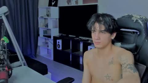 davis online show from 21, 9, 2025