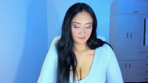    online show from 23, 4, 2026