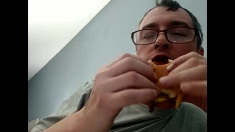 Dazzill online show from 1, 12, 2024