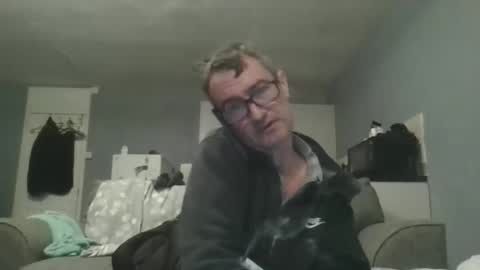 Dazzill online show from 28, 11, 2025