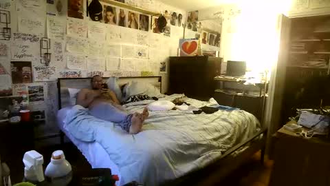 dbeamon92 online show from 18, 2, 2026