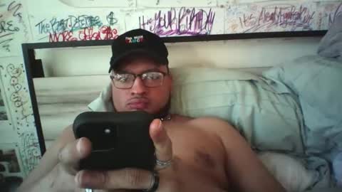 dbeamon92 online show from 17, 3, 2026