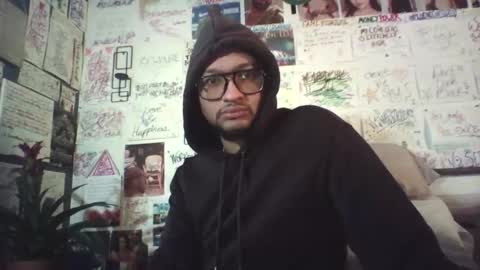 dbeamon92 online show from 10, 6, 2026