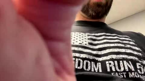 Snapshot of dblum75 chatting on 5, 3, 2026 dblum75 online show from 5, 3, 2026