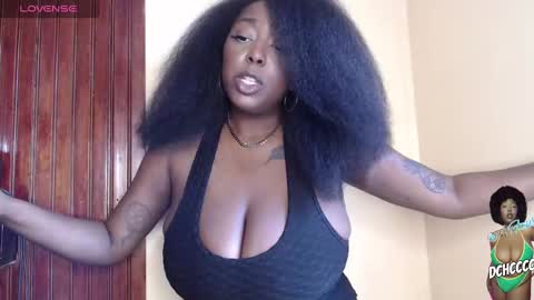 Snapshot of dchcco chatting on 15, 1, 2025 Duchess Coco - Coco Puffs online show from 15, 1, 2025