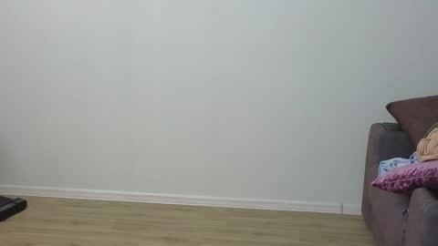 dckmrduck online show from 17, 9, 2025