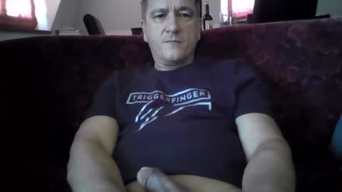 Snapshot of dddermattt chatting on 24, 6, 2026 Play with me while I watch you german handsome squirtlover love small girls small tits big clit cut c2c shaved online show from 24, 6, 2026