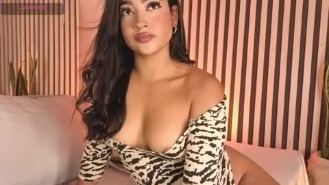 dea_athenea online show from 22, 4, 2026