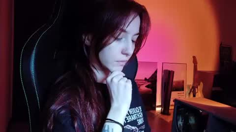 Snapshot of dead_girll chatting on 16, 6, 2026 freak online show from 16, 6, 2026
