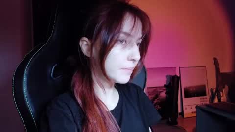 Snapshot of dead_girll chatting on 22, 6, 2026 freak online show from 22, 6, 2026