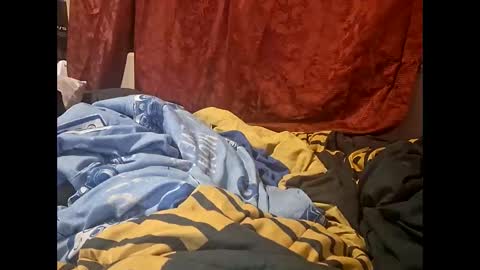 deadbirdink8o8 online show from 6, 2, 2026