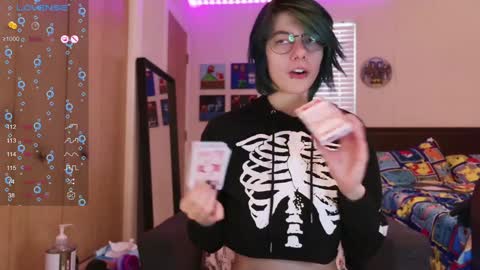 Snapshot of deadratsoup chatting on 18, 12, 2024 Rat online show from 18, 12, 2024