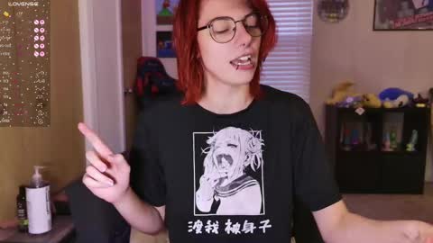 Snapshot of deadratsoup chatting on 28, 10, 2025 Rat online show from 28, 10, 2025