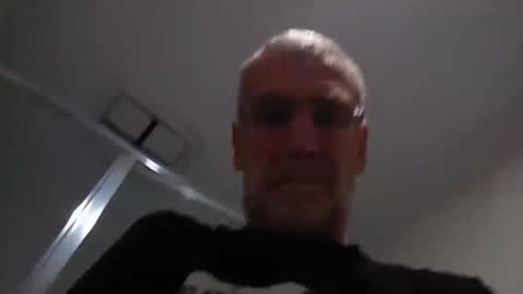deanofflove2210 online show from 15, 7, 2026