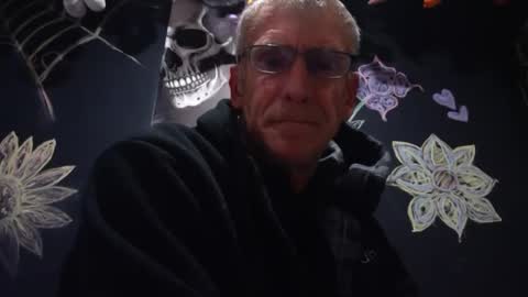 deanofflove2210 online show from 24, 7, 2026