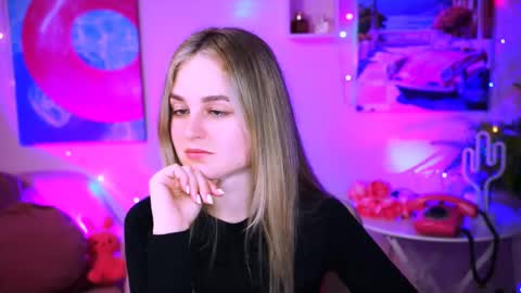 Debora online show from 5, 3, 2025