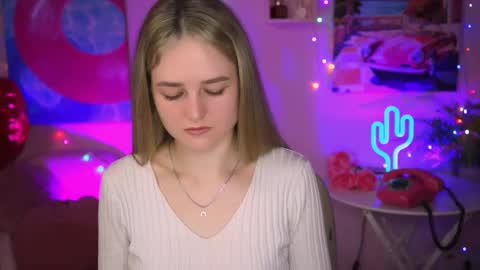 Debora online show from 10, 3, 2025