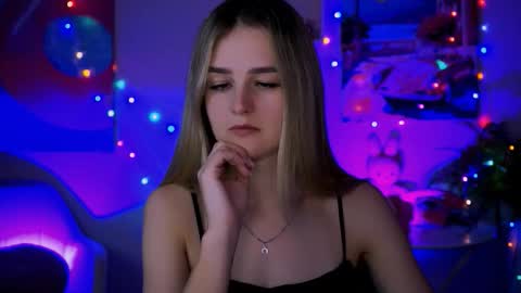 Snapshot of deboralarson chatting on 15, 12, 2025 Debora online show from 15, 12, 2025