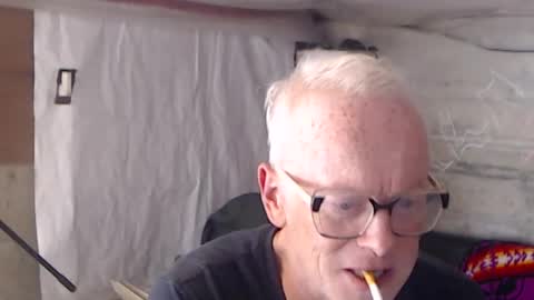 decarabas22 online show from 29, 7, 2026