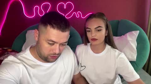 deeplookscouple online show from 18, 9, 2025