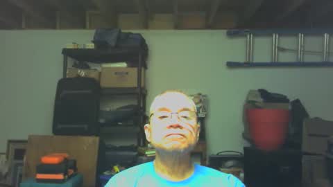 Snapshot of deepmoans chatting on 27, 3, 2026 2 feathers online show from 27, 3, 2026