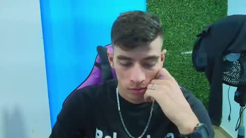 Snapshot of deiby_baby chatting on 15, 1, 2025 DEIBY online show from 15, 1, 2025