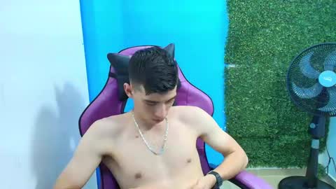 Snapshot of deiby_baby chatting on 1, 2, 2025 DEIBY online show from 1, 2, 2025