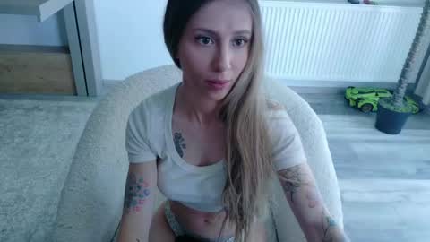 Di online show from 28, 4, 2026