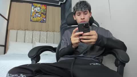 Deilan Wolf  online show from 10, 3, 2026