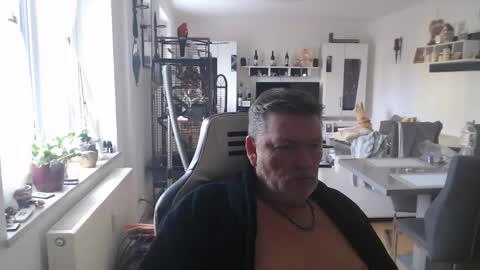 deinprinz2312 online show from 29, 1, 2025