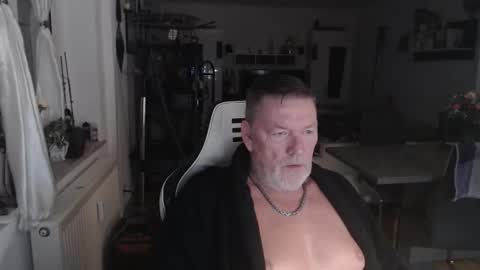 deinprinz2312 online show from 29, 9, 2025