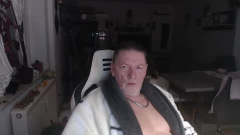 deinprinz2312 online show from 20, 11, 2025