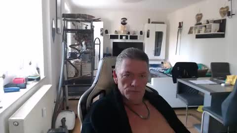 deinprinz2312 online show from 8, 6, 2026