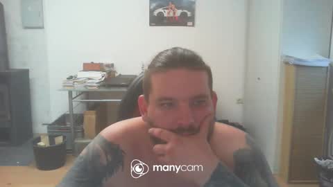 Snapshot of deinspielzeug87 chatting on 2, 1, 2025 deinspielzeug87 online show from 2, 1, 2025