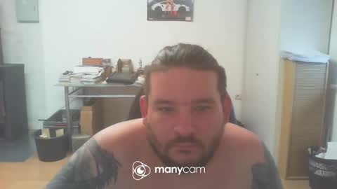 Snapshot of deinspielzeug87 chatting on 11, 1, 2025 deinspielzeug87 online show from 11, 1, 2025