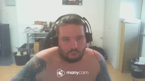 Snapshot of deinspielzeug87 chatting on 11, 1, 2025 deinspielzeug87 online show from 11, 1, 2025