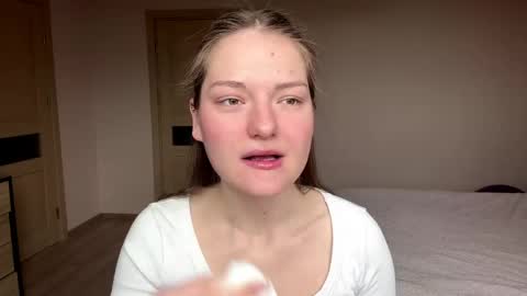 Mila online show from 18, 4, 2026