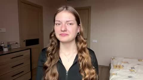 Mila online show from 26, 4, 2026