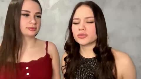 delainecamero online show from 9, 3, 2026