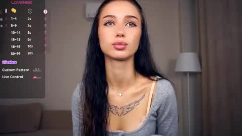 Hello everyone Im Tessa Make yourself comfortable. Were going to have fun together  online show from 19, 9, 2025