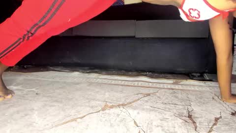 deli_la online show from 4, 3, 2026